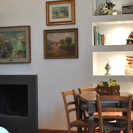 Casa Cicala 멜리토디나폴리